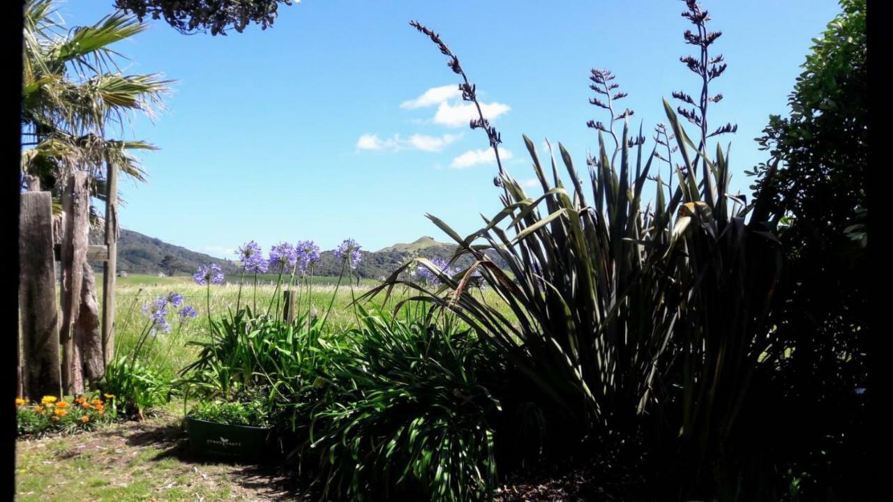 Chalet Cullen, Mangawhai Exterior photo